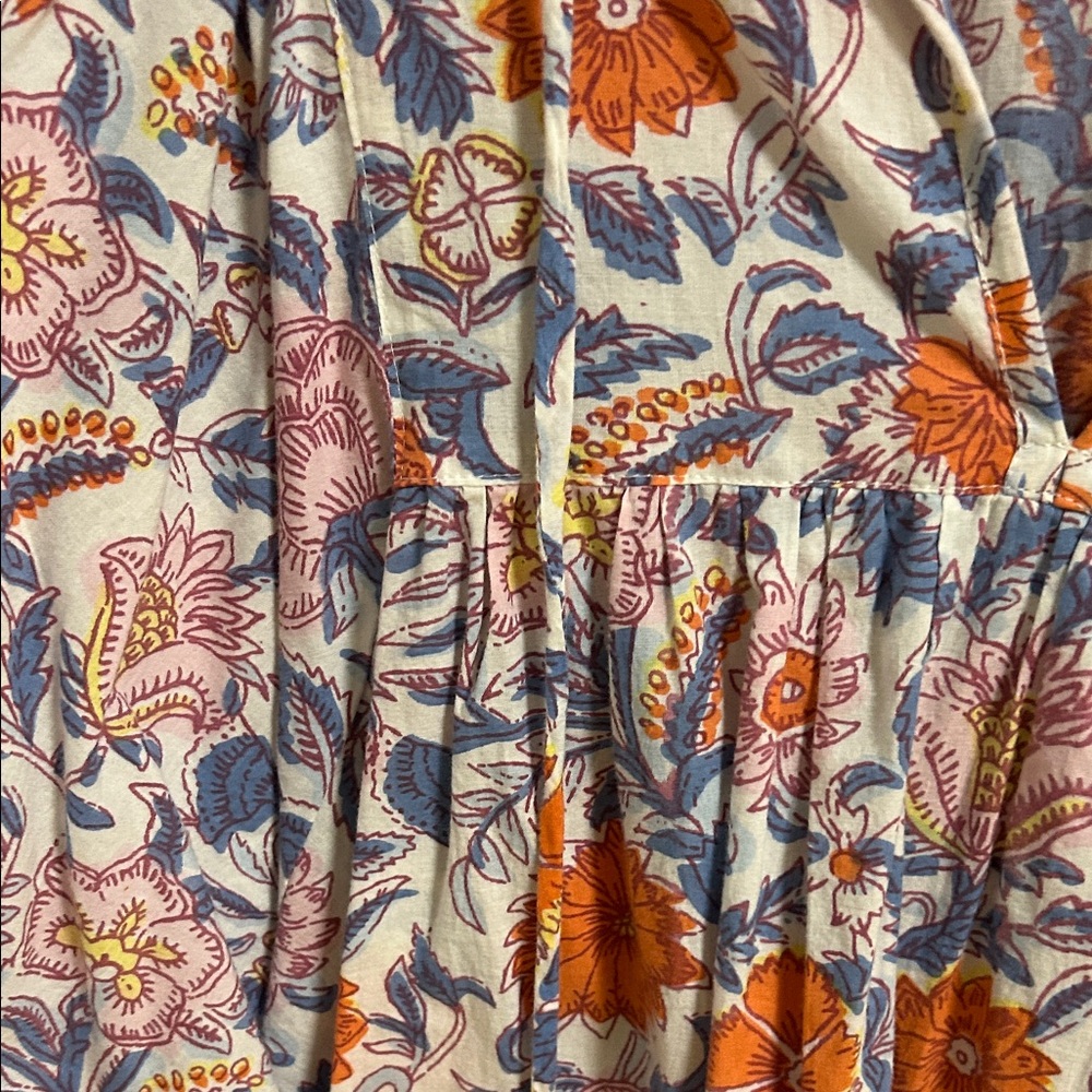 Floral Print Women's Top - Picture 3 of 5